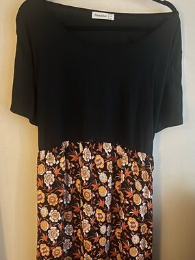 Nemidor Black Top with Orange Floral Midi Dress 3X